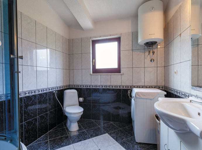 Bathroom 3, Mediterranean Stylish Villa With Pool in Kastel Stari, Kaštela