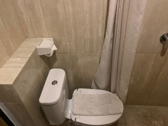 Bathroom 4
