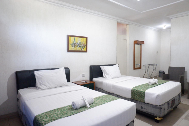 Bedroom 24