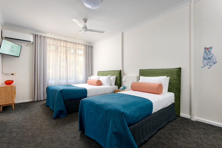 Bedroom 6