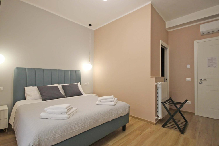 Others 4, Roma Nostra Luxury B&B, Roma