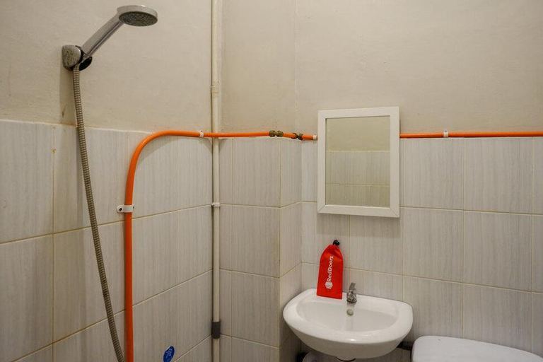 Bathroom 8