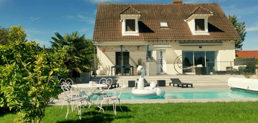 Exterior view, Ma Douce Bulle Piscine & Detente Villa partagee, Aube