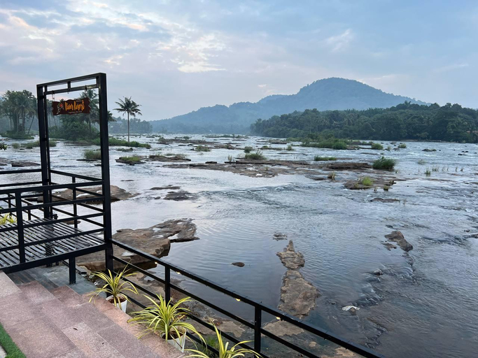 Others 3, ATHIRAPPILY RIVER RESORT, Thrissur
