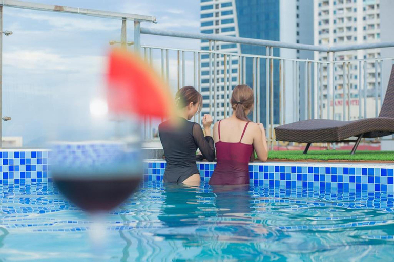 Swimming Pool 6