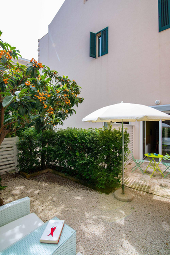 Sport & Beauty, Al Giardino Del Nespolo, Bari