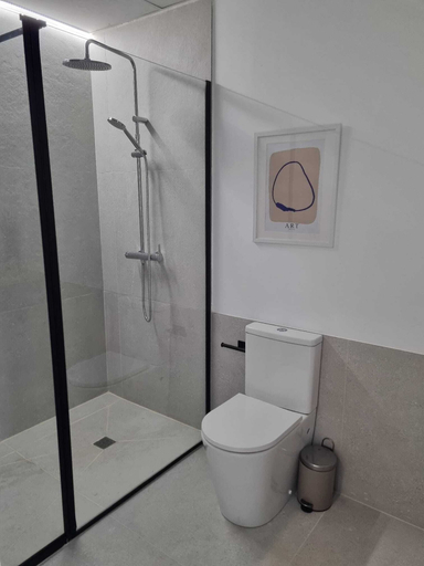 Bathroom 3, Apartamentos lleo san rius, Valencia
