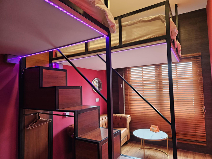 Bedroom 11