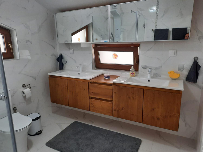 Bathroom 5, Mountain Villa near Bansko, Razlog