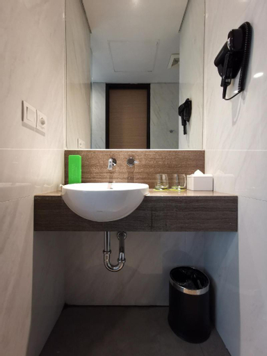 Bathroom 20