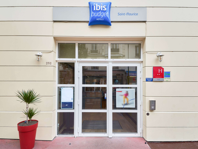 Exterior & Views 2, ibis budget Saint Maurice, Val-de-Marne