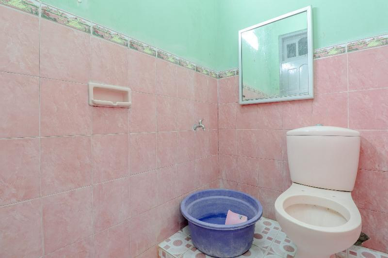 Bathroom 20