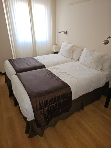 Bedroom 5, hotel asador versus, Burgos