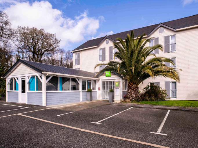 Exterior & Views 2, ibis Styles Quimper, Finistère