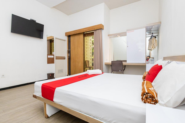 Bedroom 26