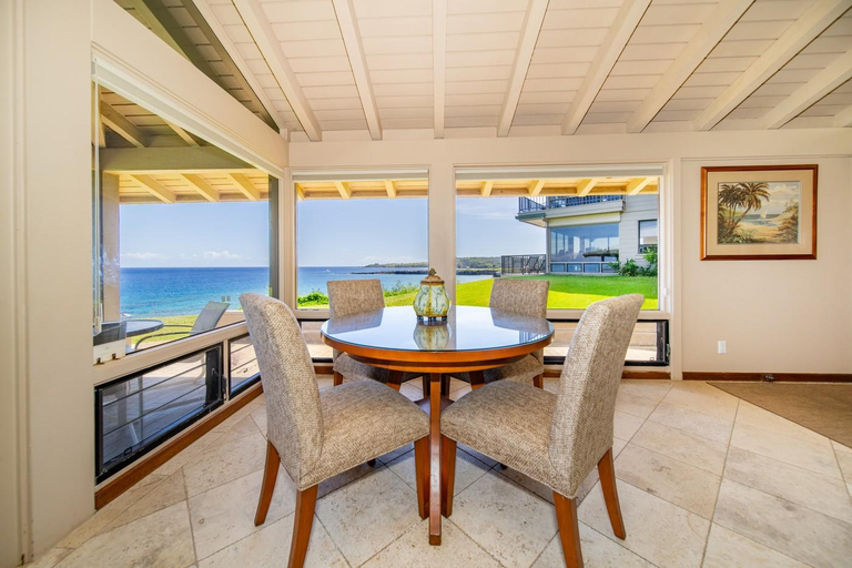 Dining Room 12