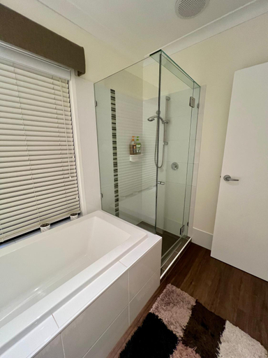 Others 5, Private Gem in Pacific Pines, Gold Coast