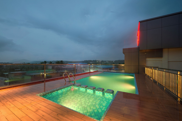 Sport & Beauty 3, Kowju Airport Hotel Calicut, Malappuram