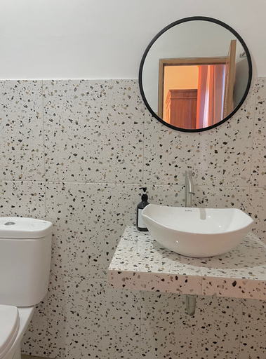Bathroom 5