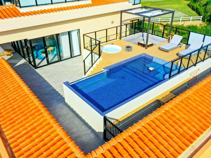 Swimming Pool 29