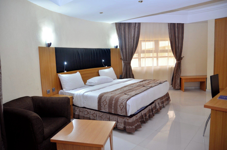 Bedroom 3, Rento Hotel and Suites, Owerri Municipal