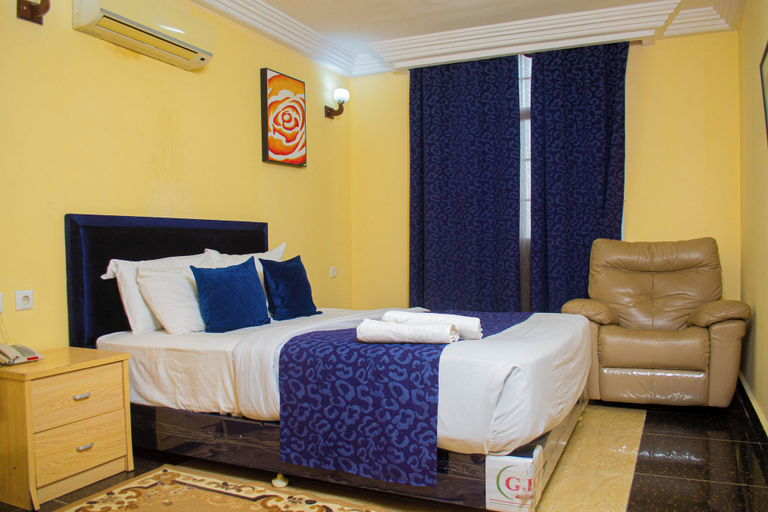 Bedroom 2, HOTEL LLAELL, Kilamba Kiaxi