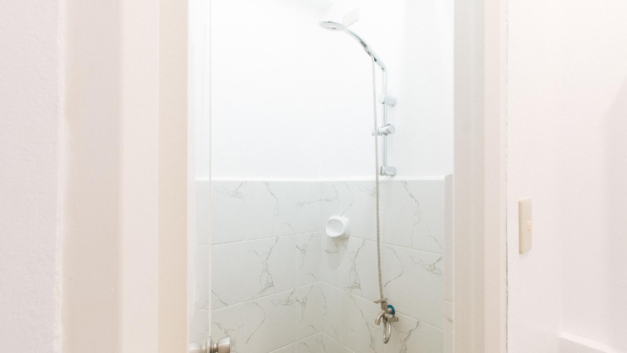Bathroom 5