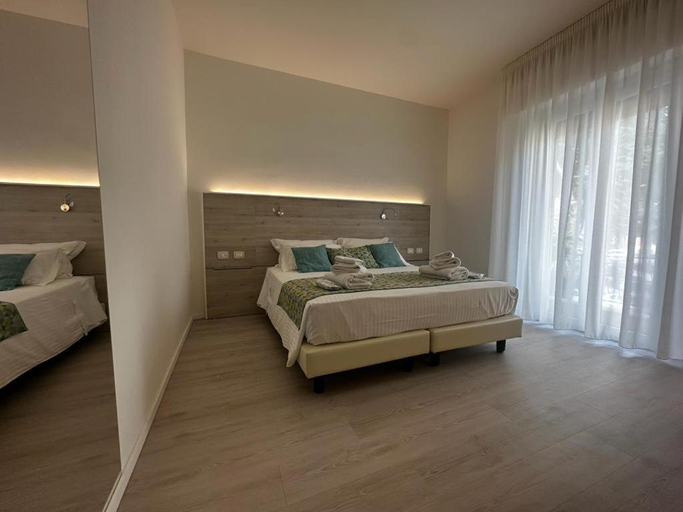Others 2, My Home, Reggio Di Calabria