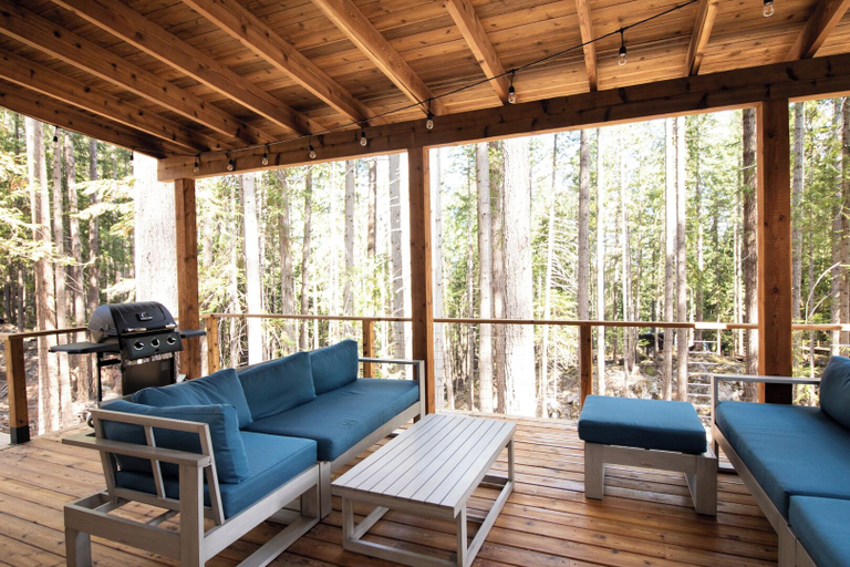 Others 5, Rocky Valley Resort, Powell River
