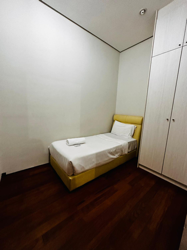 Bedroom 15