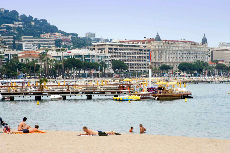Exterior & Views 2, ibis budget Cannes centre ville, Alpes-Maritimes