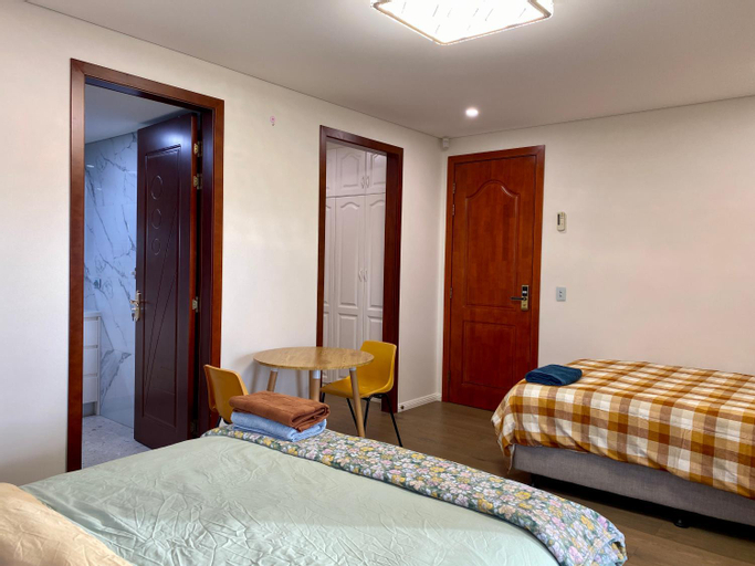 Bedroom 2, Penshurst Guest House, Sydney