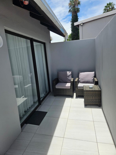 Others 5, Nicky's Guest House, City of Johannesburg