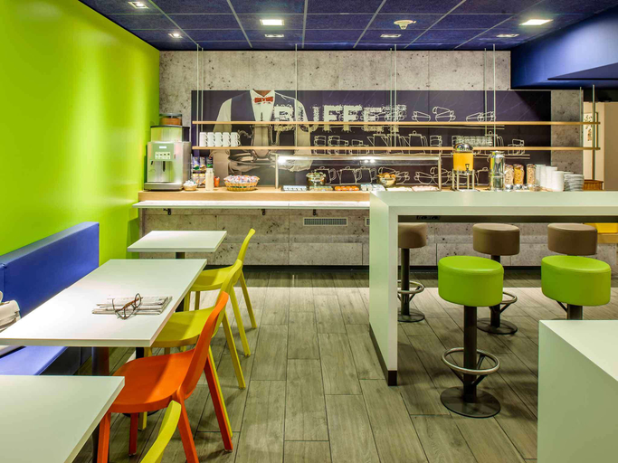 Food & Drinks 3, ibis budget Courbevoie Paris la Defense 1, Hauts-de-Seine