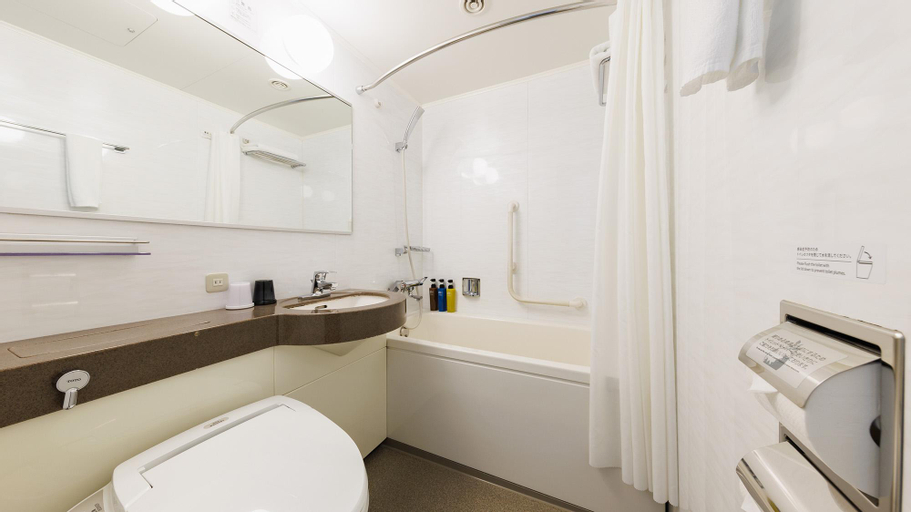 Bathroom 3