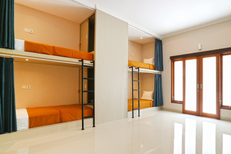 Bedroom 14