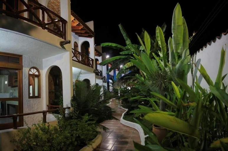 Exterior & Views 2, HOTEL VILLAS XAIBA, Dist. Pochutla