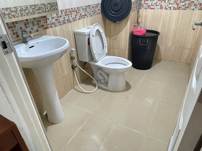 Bathroom 3, Miracle Moon Resident, Muang Nakhon Si Thammarat