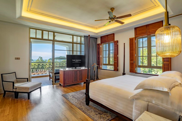 Bedroom 12