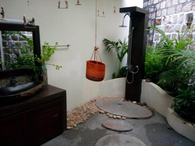 Bathroom, BELINTA plage STUDIO, Boeny