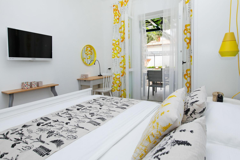 Others 4, Apartments Diana - NEW heated pool, Bol