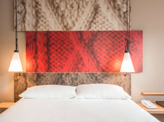 Bedroom 5, ibis Lyon Caluire Cité Internationale, Rhône