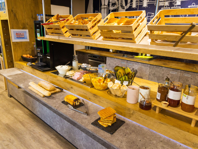 Food & Drinks 5, ibis budget Paris Porte de Vanves, Hauts-de-Seine