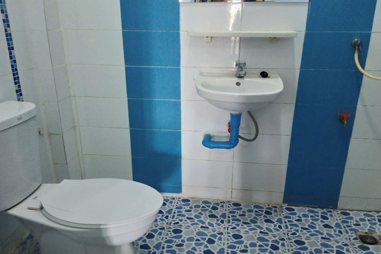 Bathroom 3, The First Resident Lamphun, Muang Lamphun