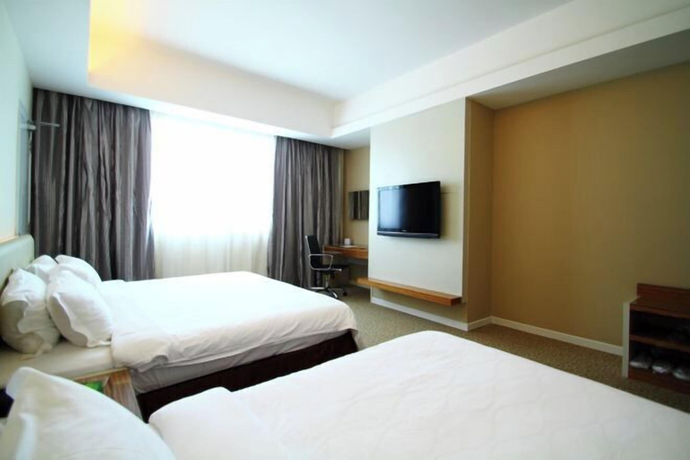 Bedroom 19