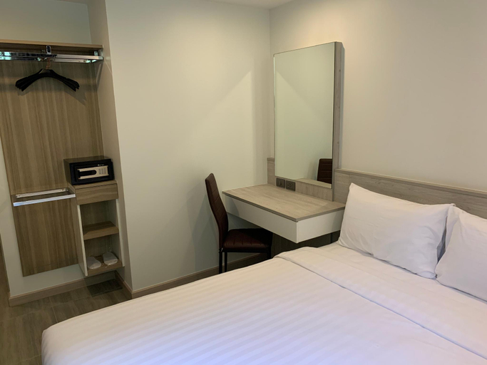 Bedroom 29
