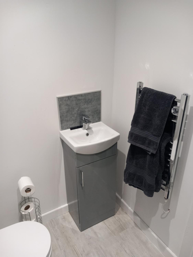 Bathroom 3, Riverside Annex at Ashbank, Cumbria