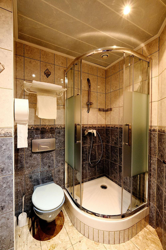 Bathroom 2, HOTEL DE LA GARE, Meuse
