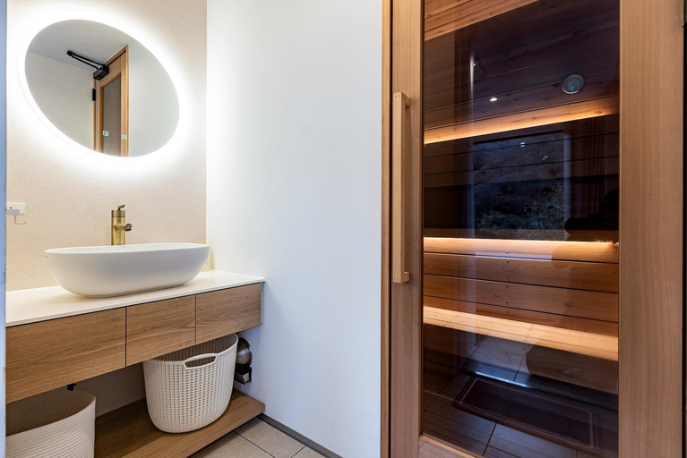 Bathroom 3, R;MOGAMI, Tozawa