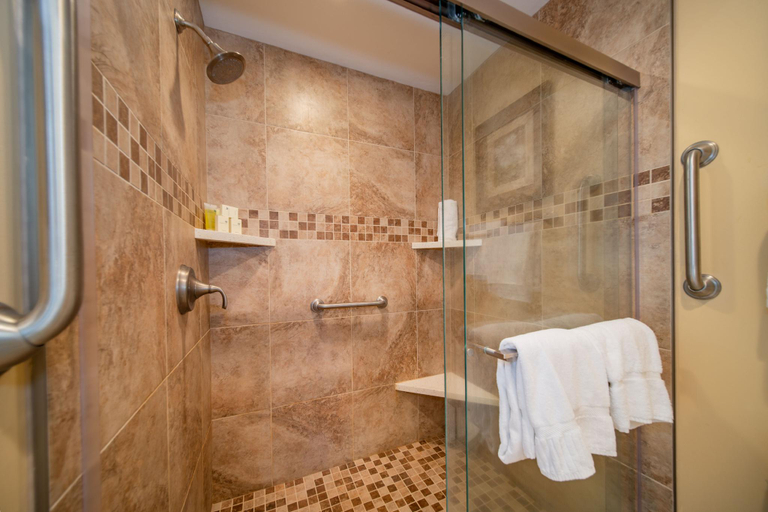 Bathroom 9